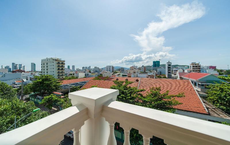 Uy D Ng Hotel Apartment Nha Trang image
