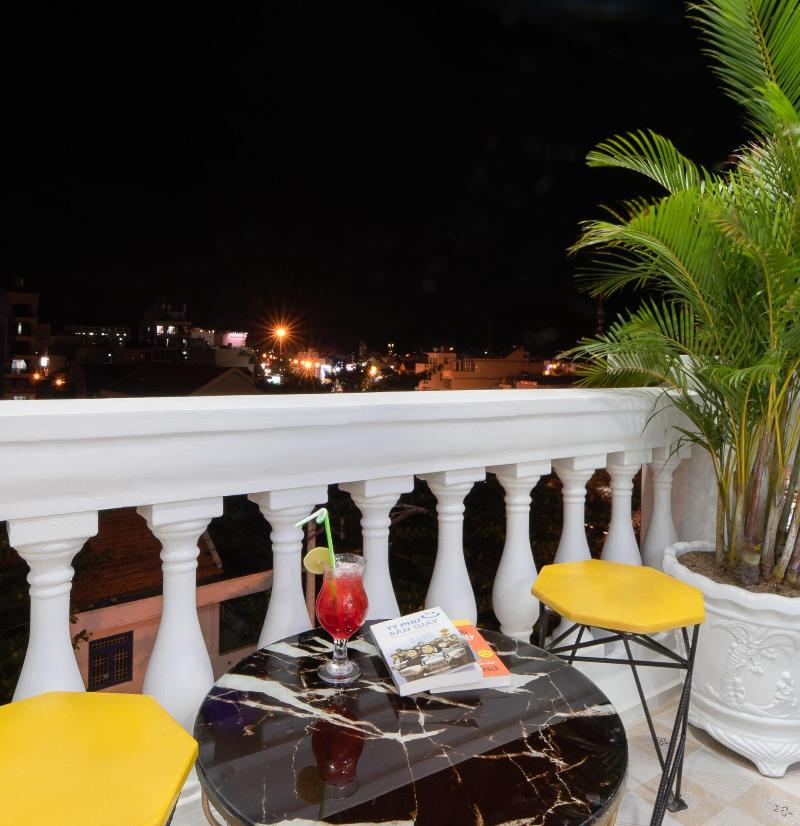 Uy D Ng Hotel Apartment Nha Trang image