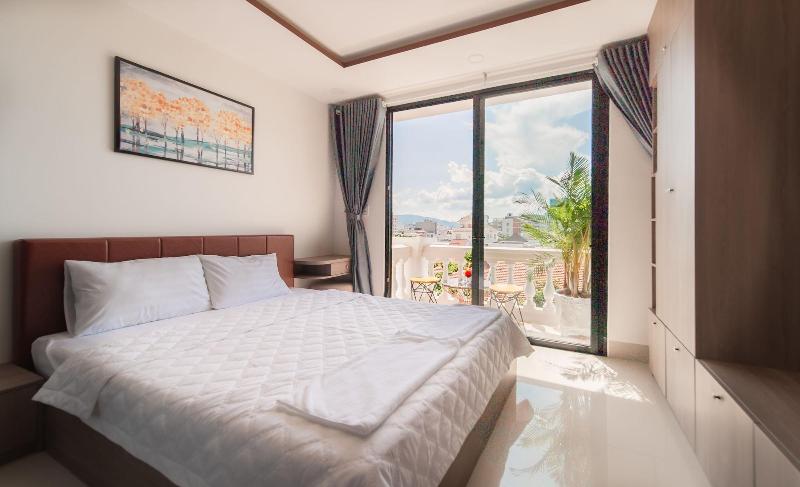 Uy D Ng Hotel Apartment Nha Trang image