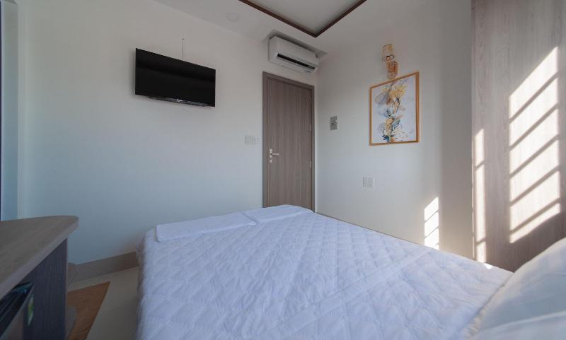 Uy D Ng Hotel Apartment Nha Trang image