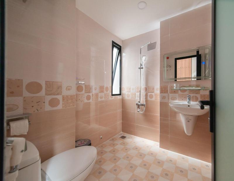 Uy D Ng Hotel Apartment Nha Trang image