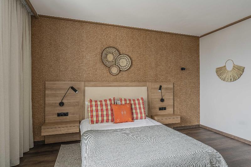 Wn Lab Hotel image