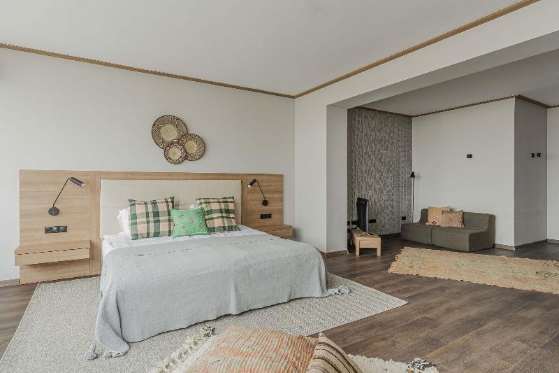 Wn Lab Hotel image