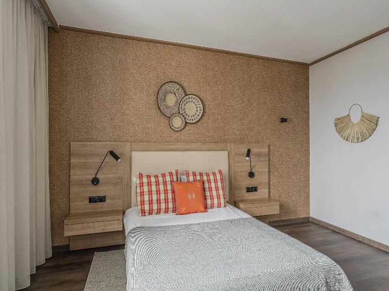 Wn Lab Hotel image
