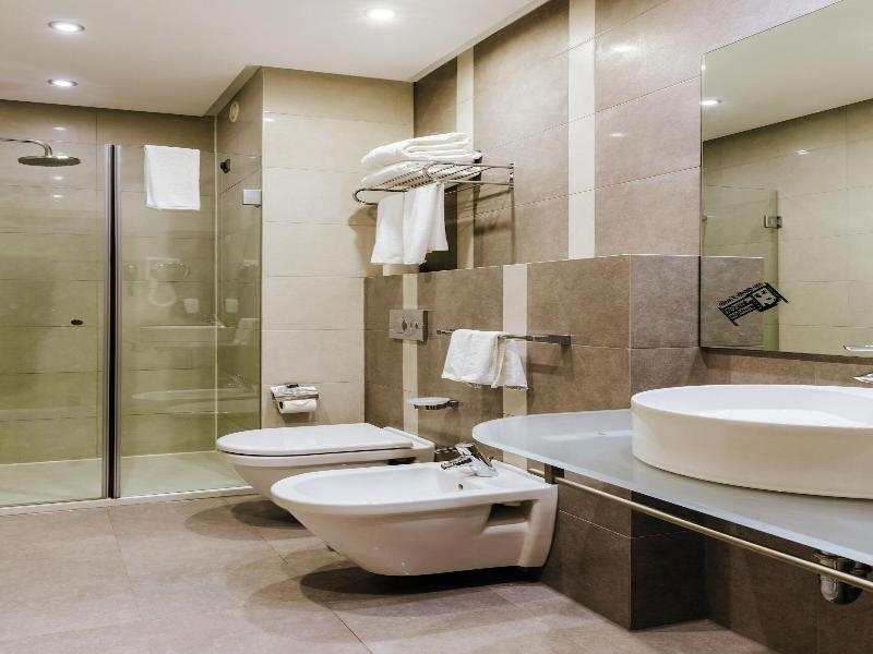 Wn Lab Hotel image
