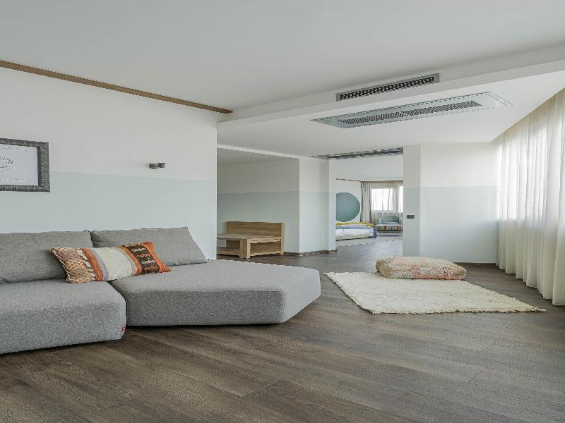 Wn Lab Hotel image