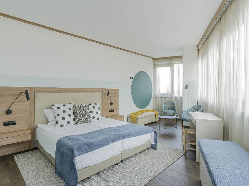 Wn Lab Hotel image