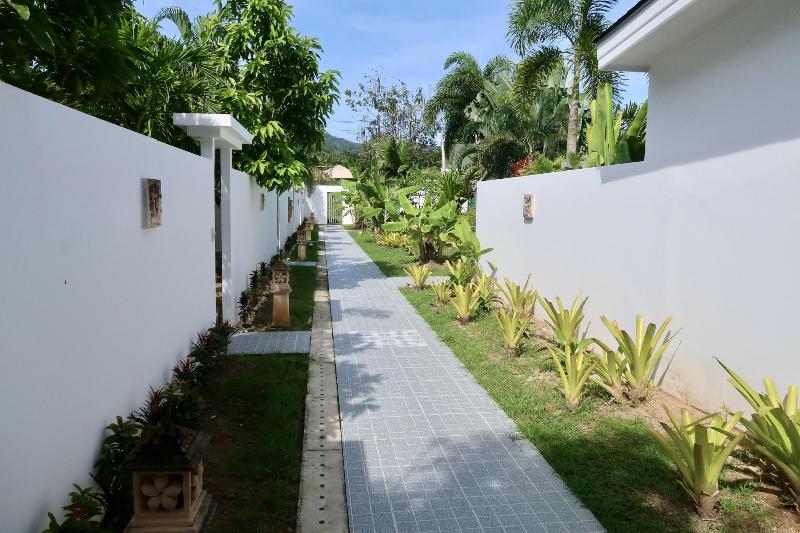 Jasmine Village image