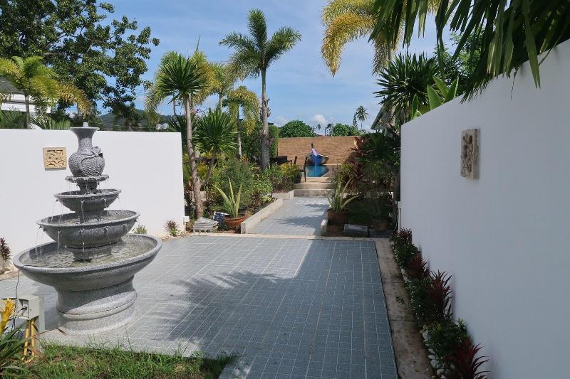 Jasmine Village image