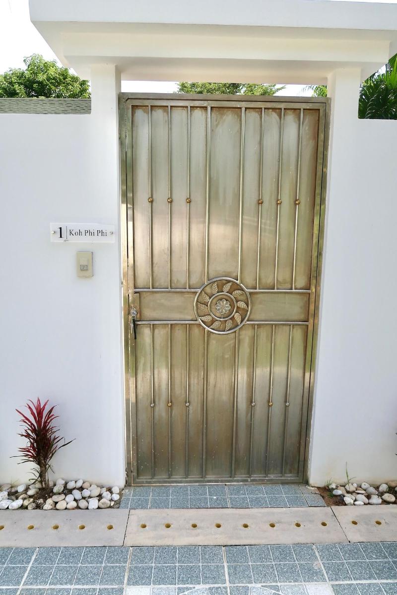 Jasmine Village image