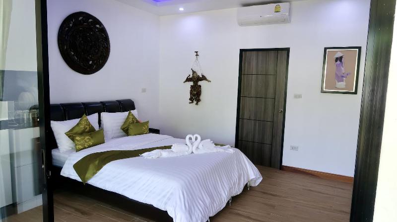 Jasmine Village image