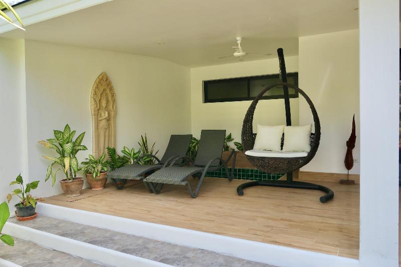 Jasmine Village image