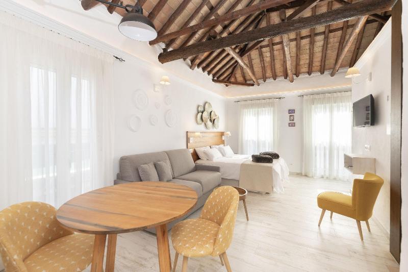Casa Azul Boutique Apartments By Casa Del Patio image