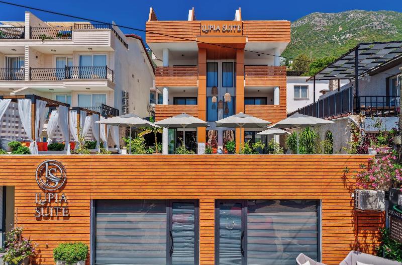 Lupia Suites image