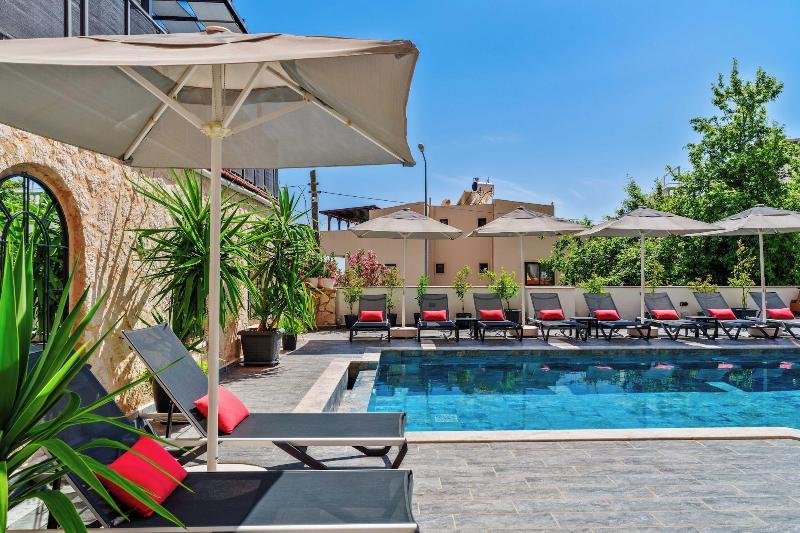 Lupia Suites image