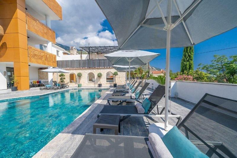 Lupia Suites image