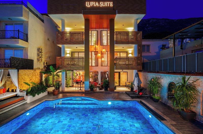 Lupia Suites image