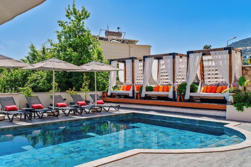 Lupia Suites image