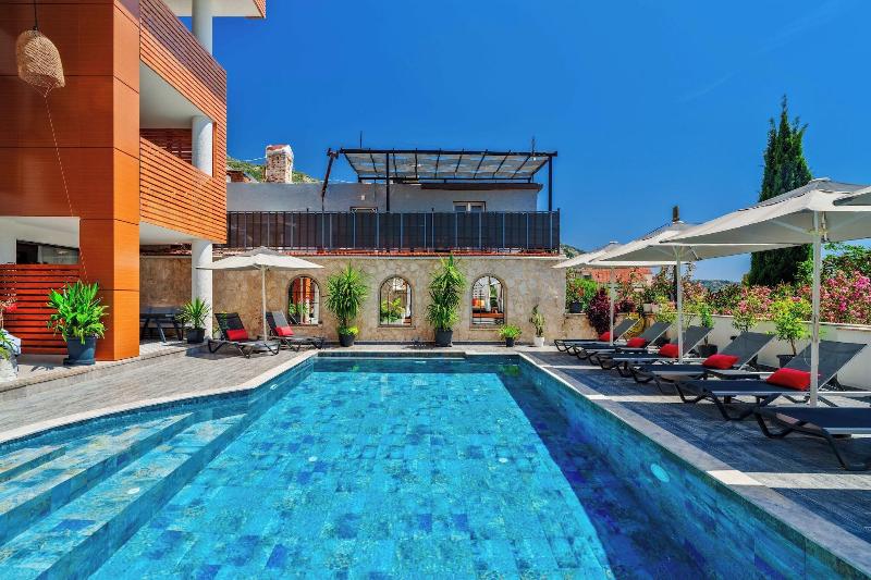 Lupia Suites image