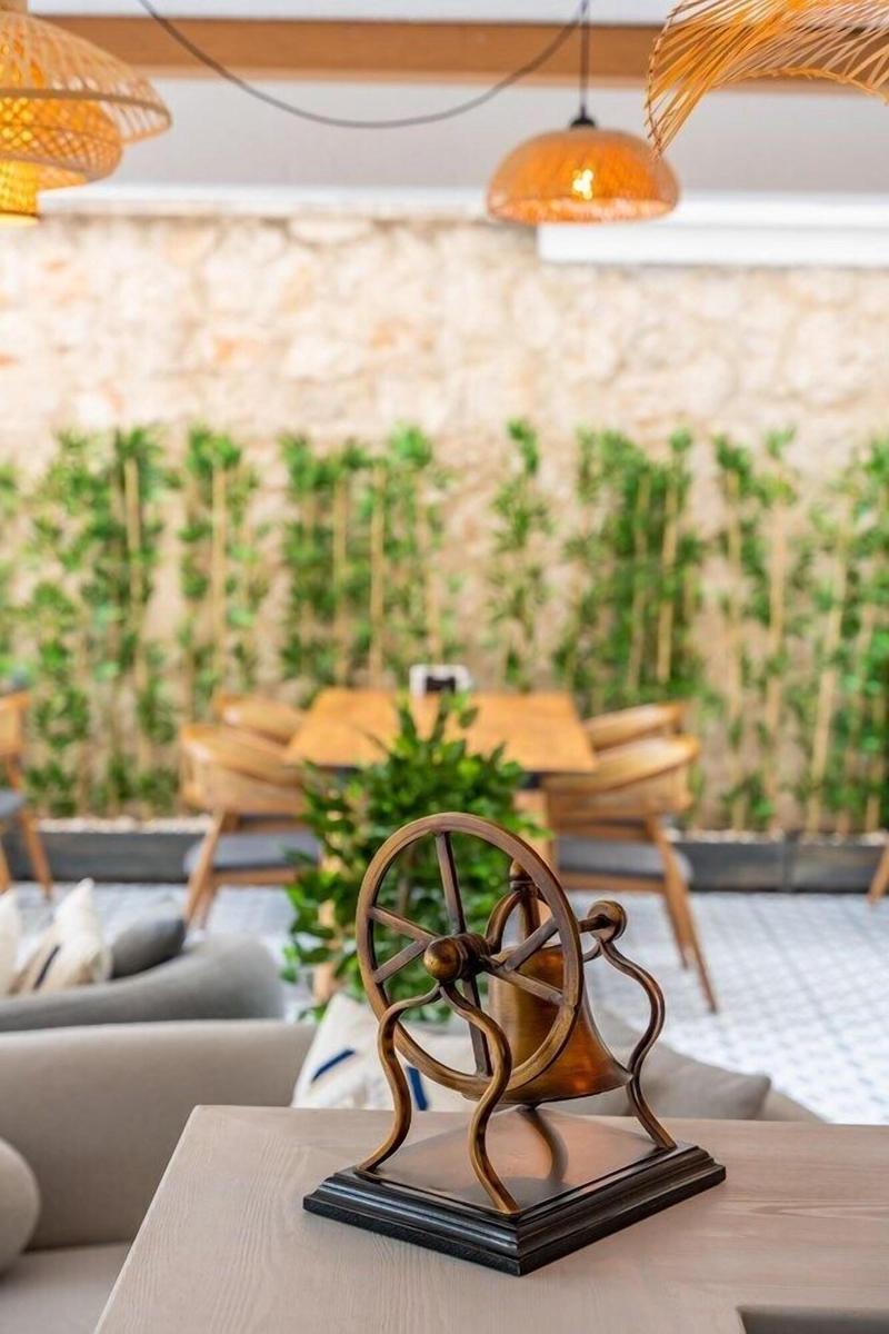 Lupia Suites image