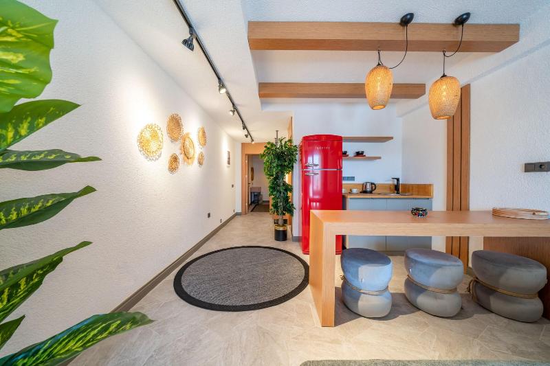 Lupia Suites image