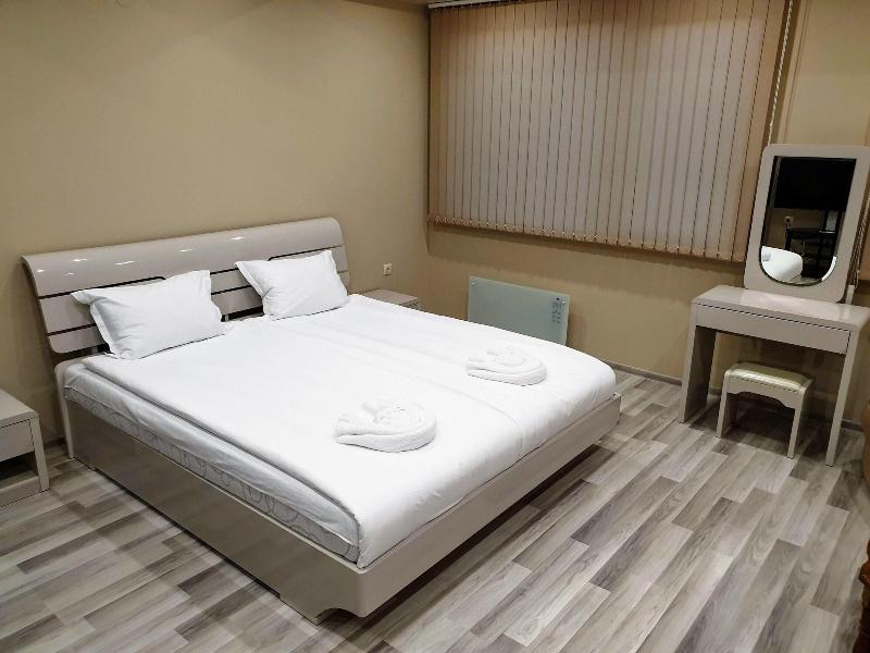 Hotel Central image