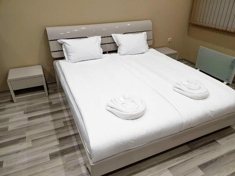 Hotel Central image