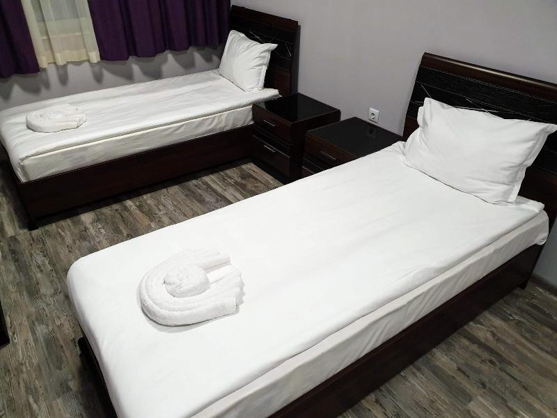 Hotel Central image