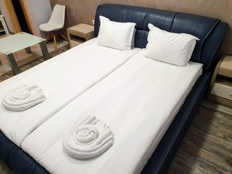 Hotel Central image