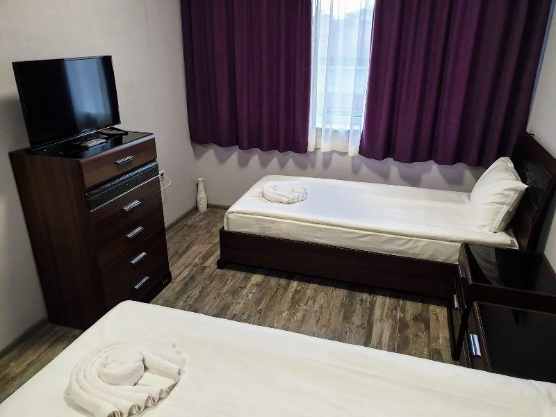 Hotel Central image