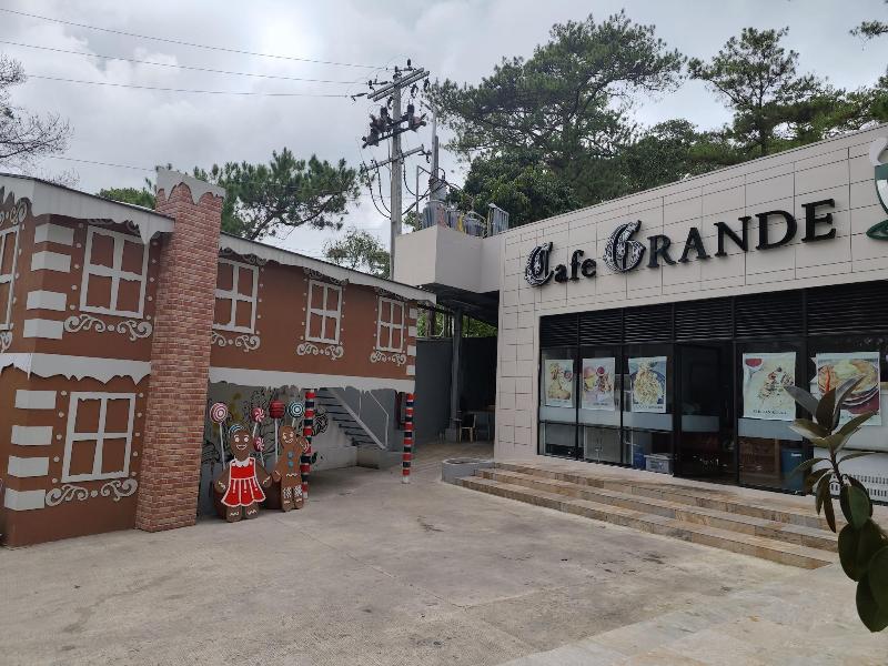 Hotel Grande image