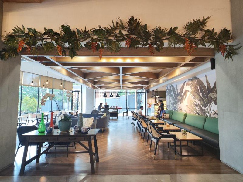 Hotel Grande image