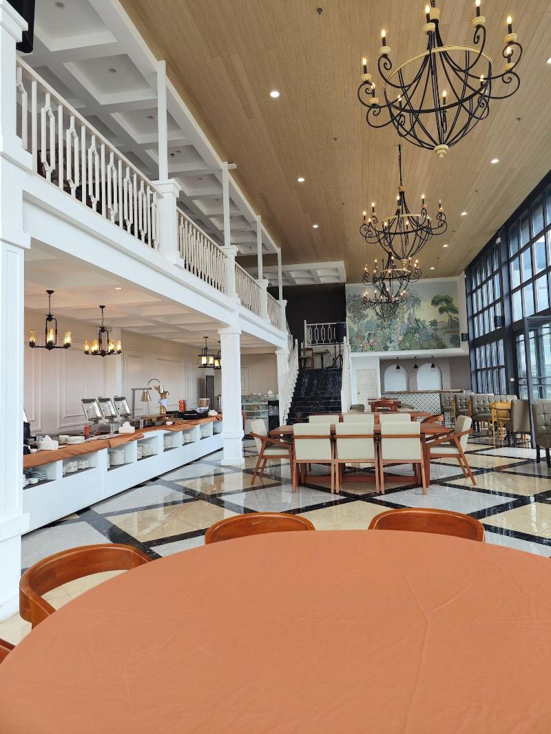 Hotel Grande image