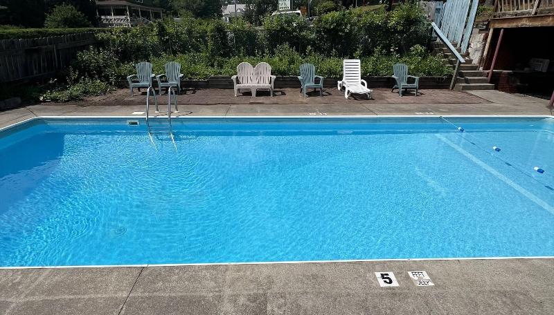 Motel Luzerne image