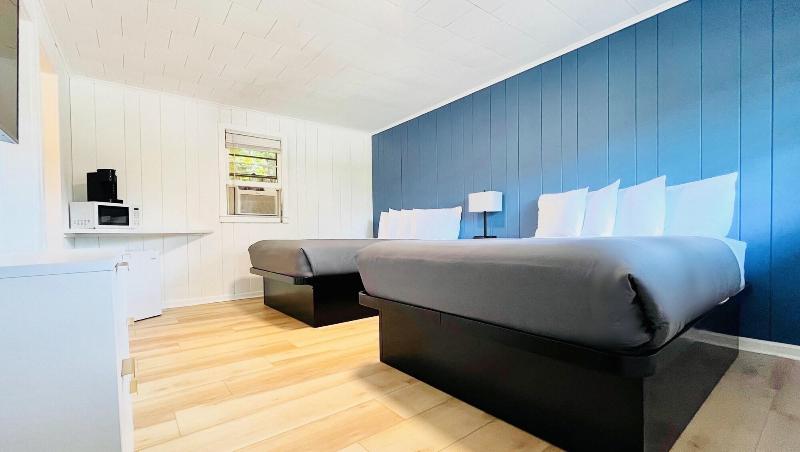 Motel Luzerne image