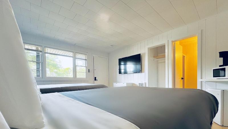 Motel Luzerne image
