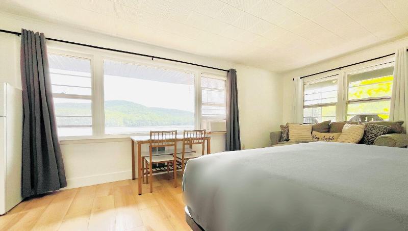 Motel Luzerne image
