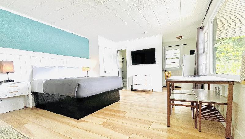Motel Luzerne image