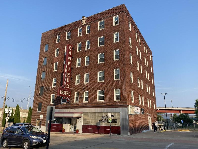Canfield Hotel image