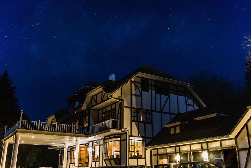 Hana Lodge image