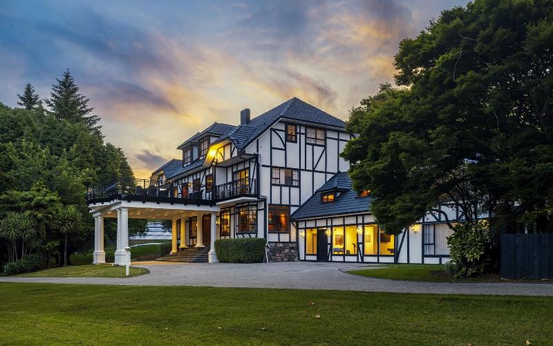 Hana Lodge image