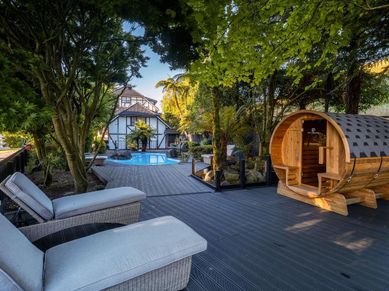 Hana Lodge image