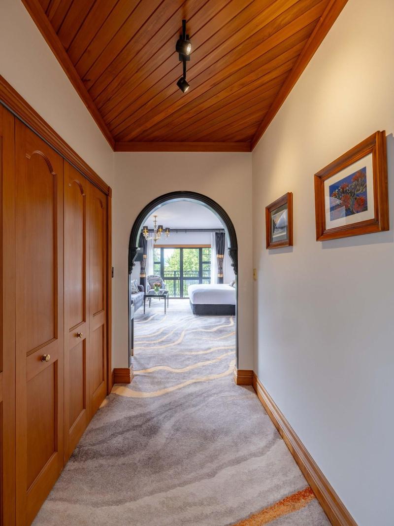 Hana Lodge image