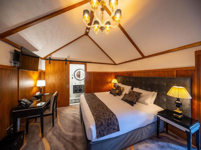 Hana Lodge image
