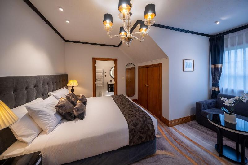 Hana Lodge image