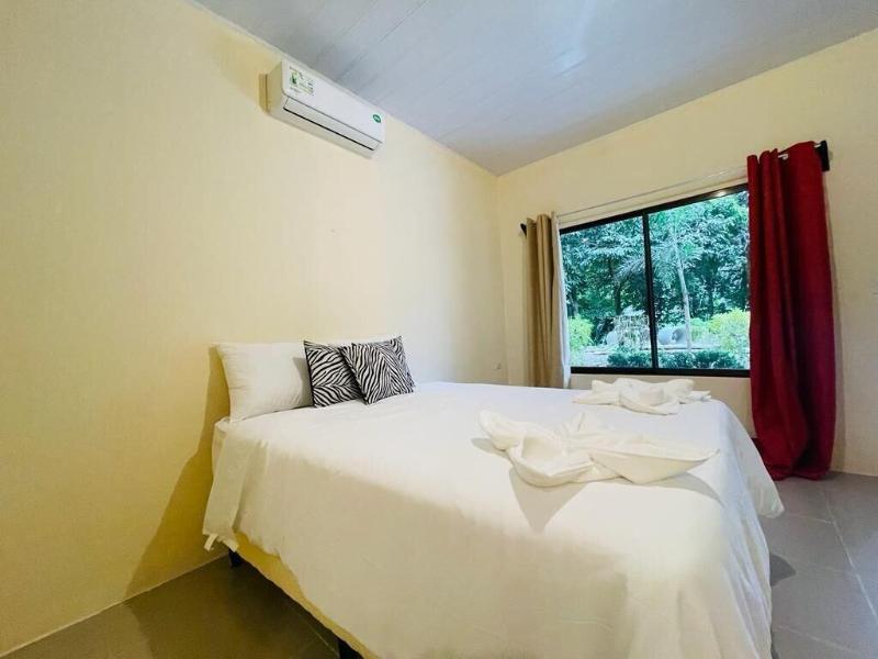 Grand Park Manuel Antonio image