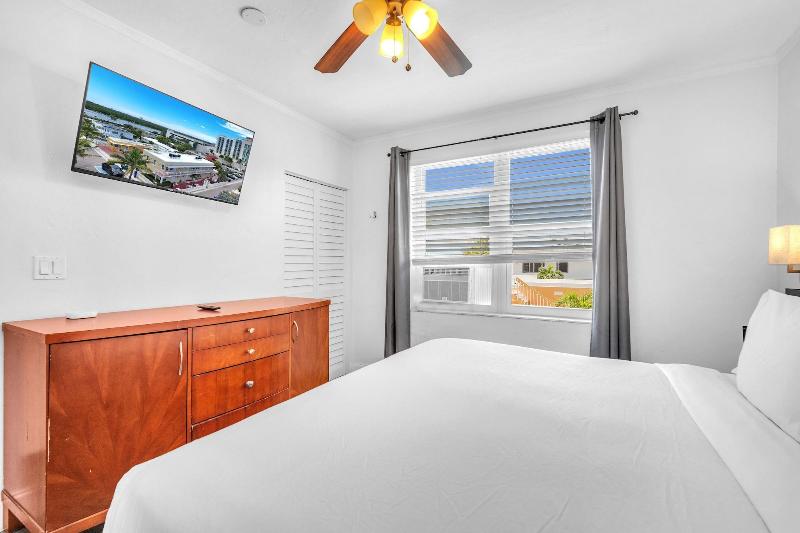 Laguna Blu Beach image