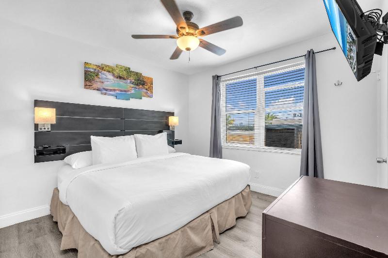 Laguna Blu Beach image