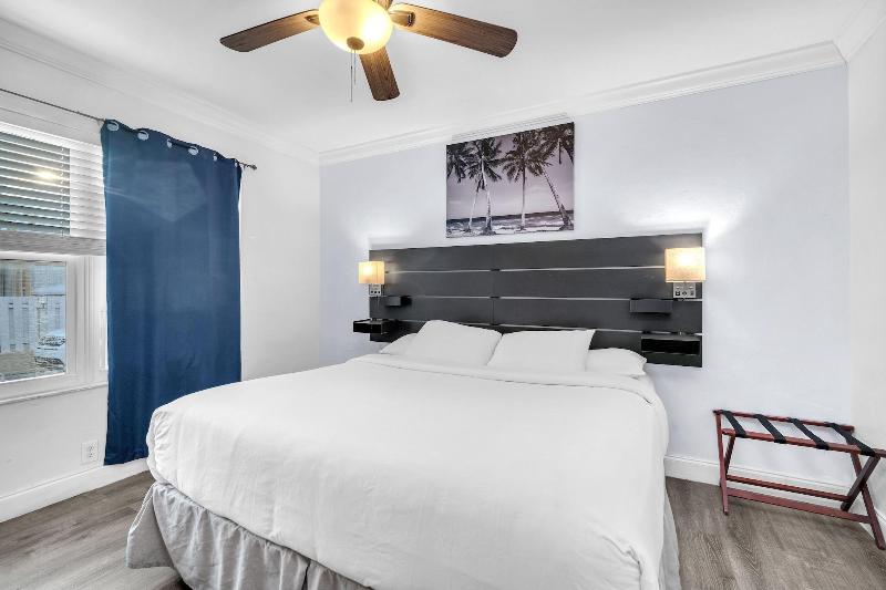 Laguna Blu Beach image