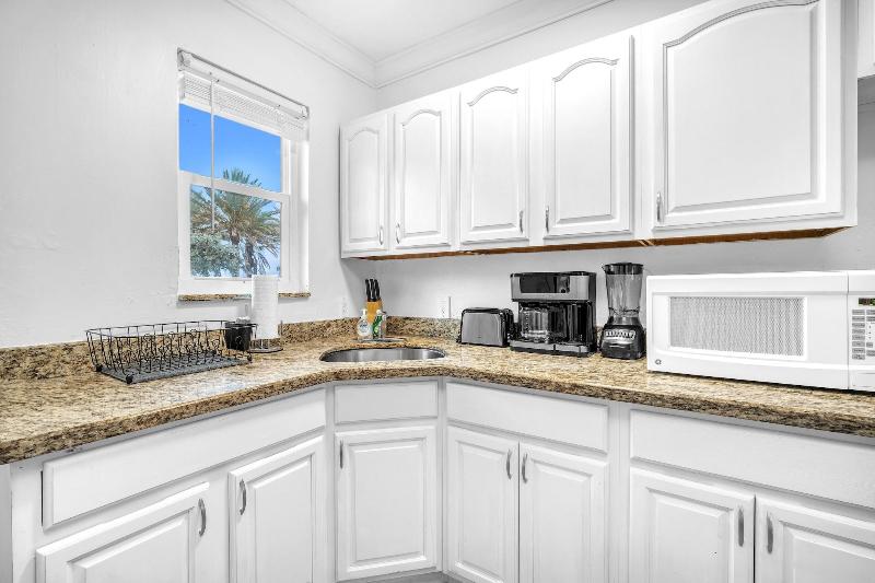 Laguna Blu Beach image